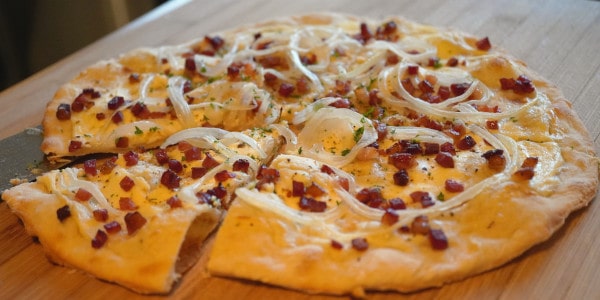 Rezept: Elsässer Flammkuchen backen